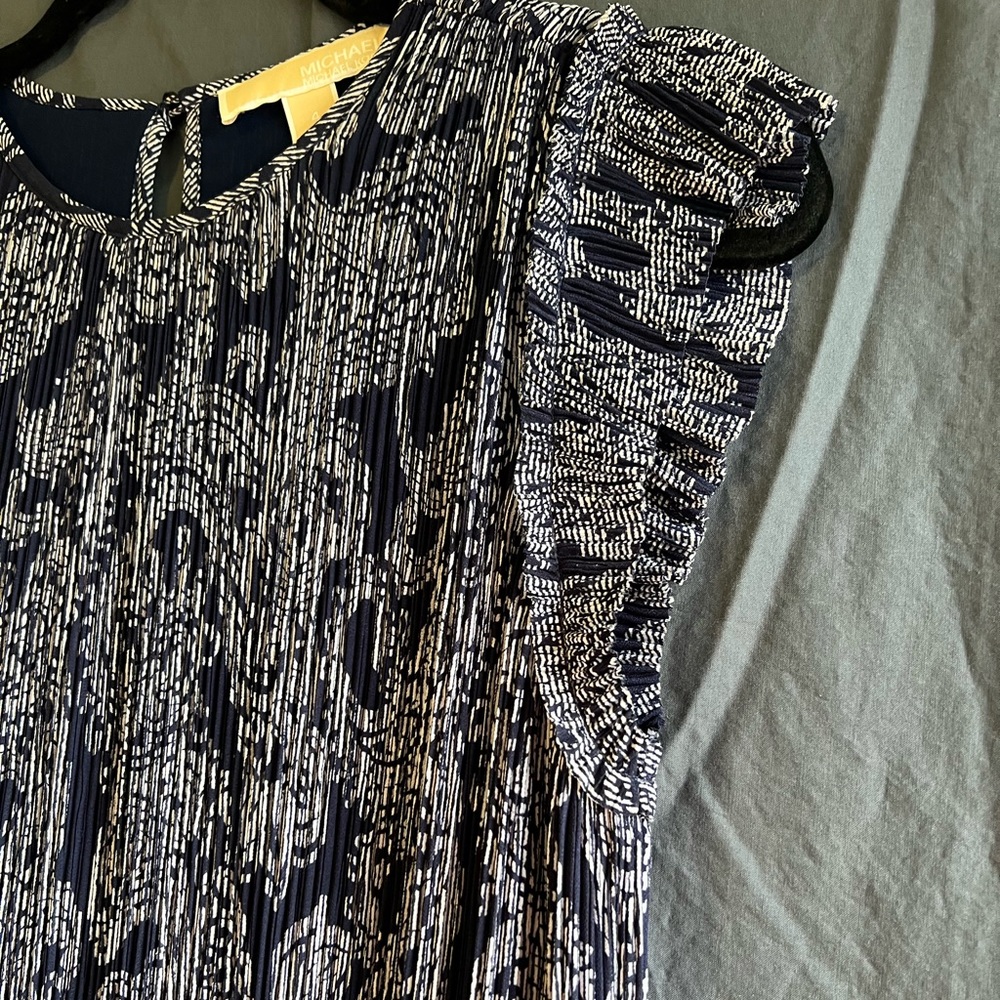 Michael Kors Dress - Picture 2 of 7